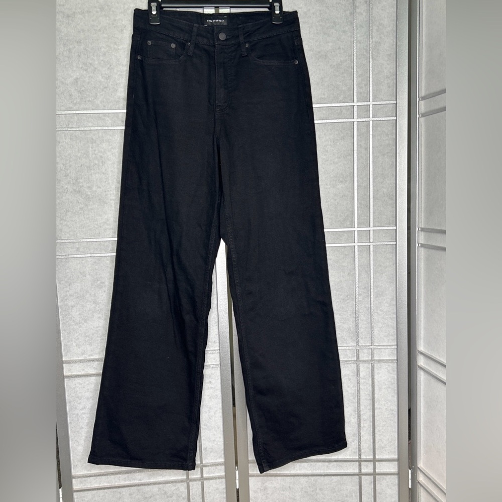 Women’s Free Assembly Full Wide Straight Black Jeans Size 6